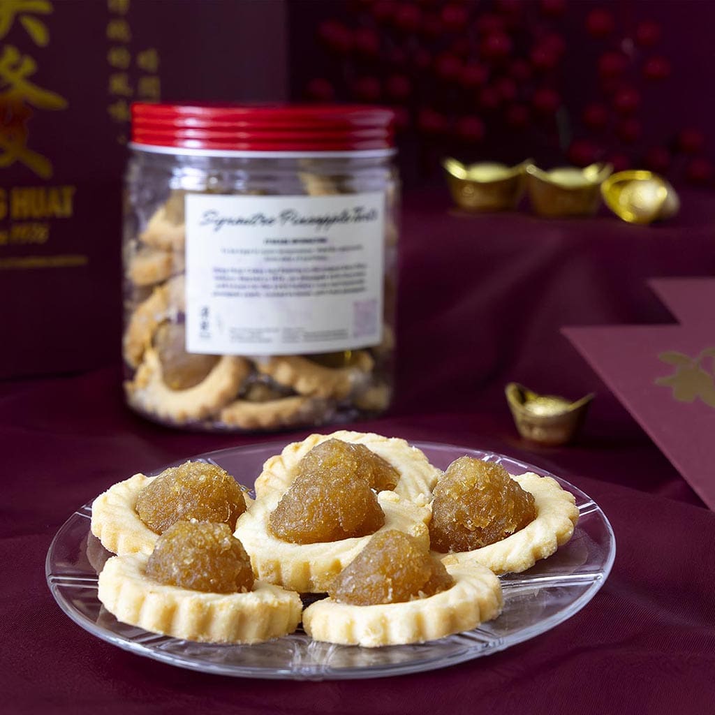 Sq__0003_Nana_0000_Signature Pineapple Trats_MF6B8050